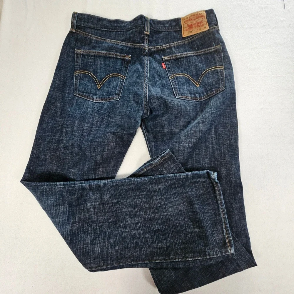 Levis 501 Mens Straight Leg Jeans Dark Wash Indigo Button Fly 36x34 Denim NWOT - Picture 10 of 11